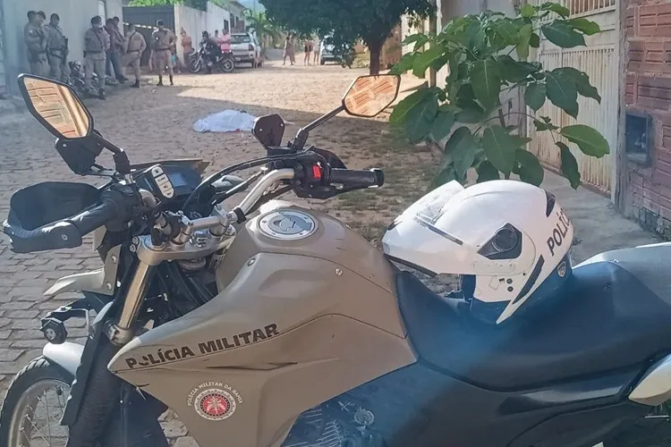 Mortes violentas caem 8,2% em 2025; feminicídios sobem 4%, aponta anuário