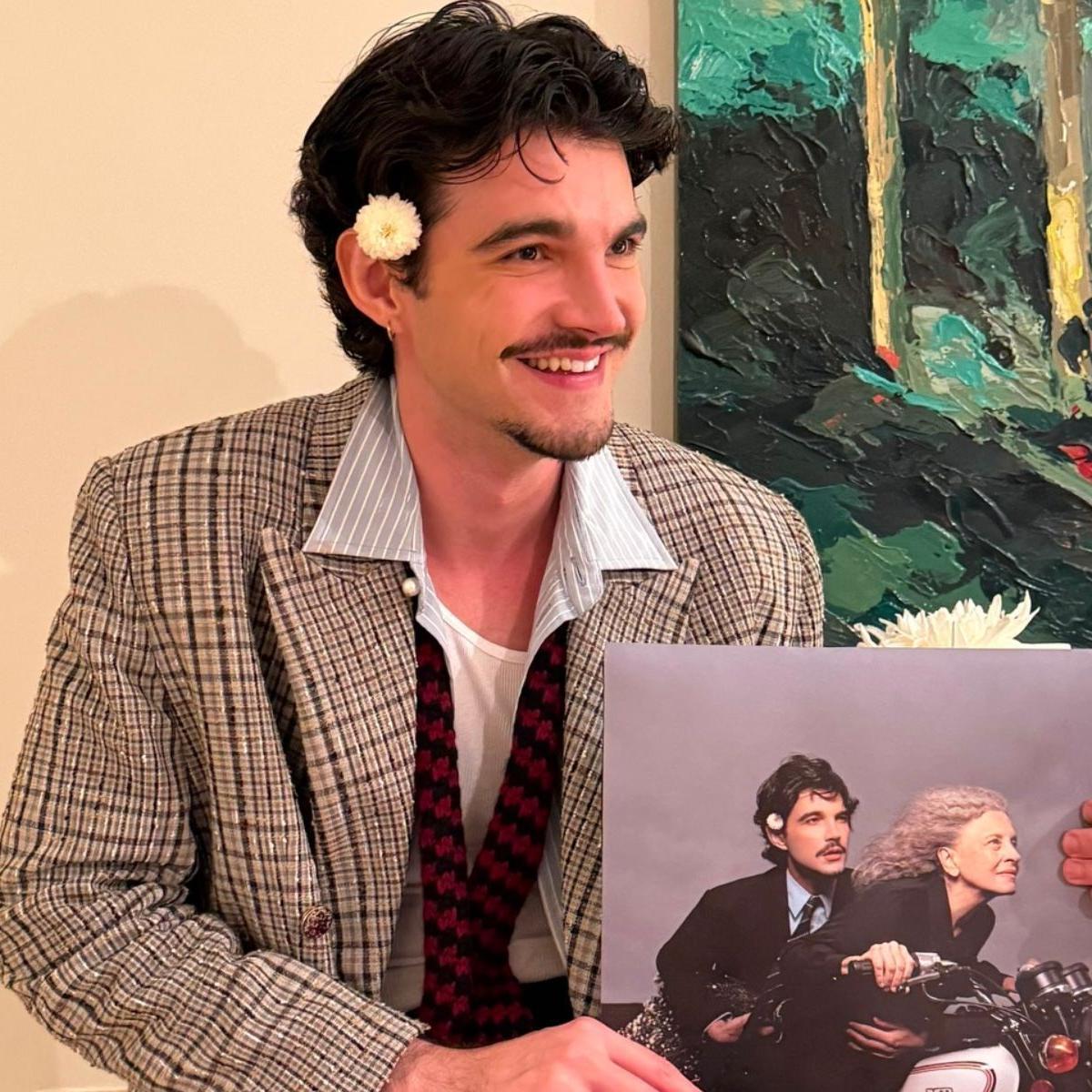 Fonte: Jão anuncia primeiro show de turnê 'Memórias Póstumas' • Reprodução | Redes Sociais