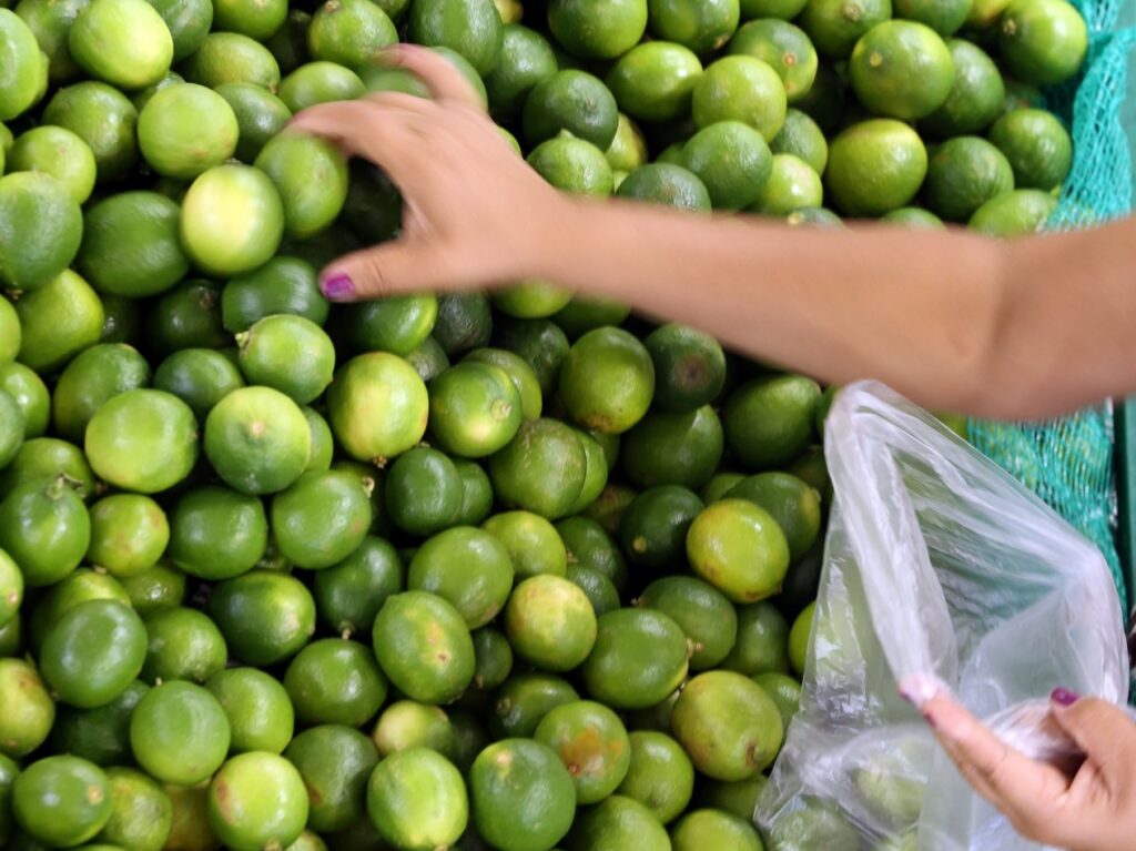 IPCA-15 sobe 0,06% em julho, abaixo do esperado pelo mercado