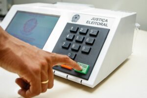 Bahia tem 23 municípios com mais eleitores que habitantes em 2026