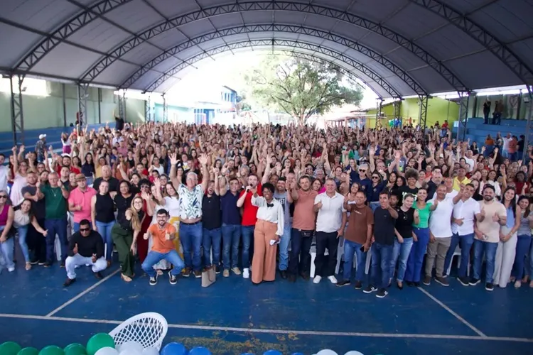Brumado: prefeitura presta contas e anuncia construção de escola de mais de R$ 20 milhões