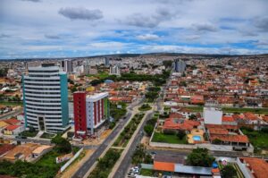Homem é condenado a 14 anos por tentativa de feminicídio em Vitória da Conquista
