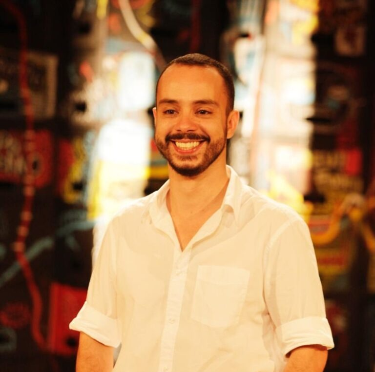 Morre João Sanches, dramaturgo e professor da Ufba, aos 47 anos