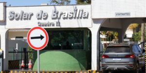 Bolsonaro recorre contra proibição de visitas durante prisão domiciliar