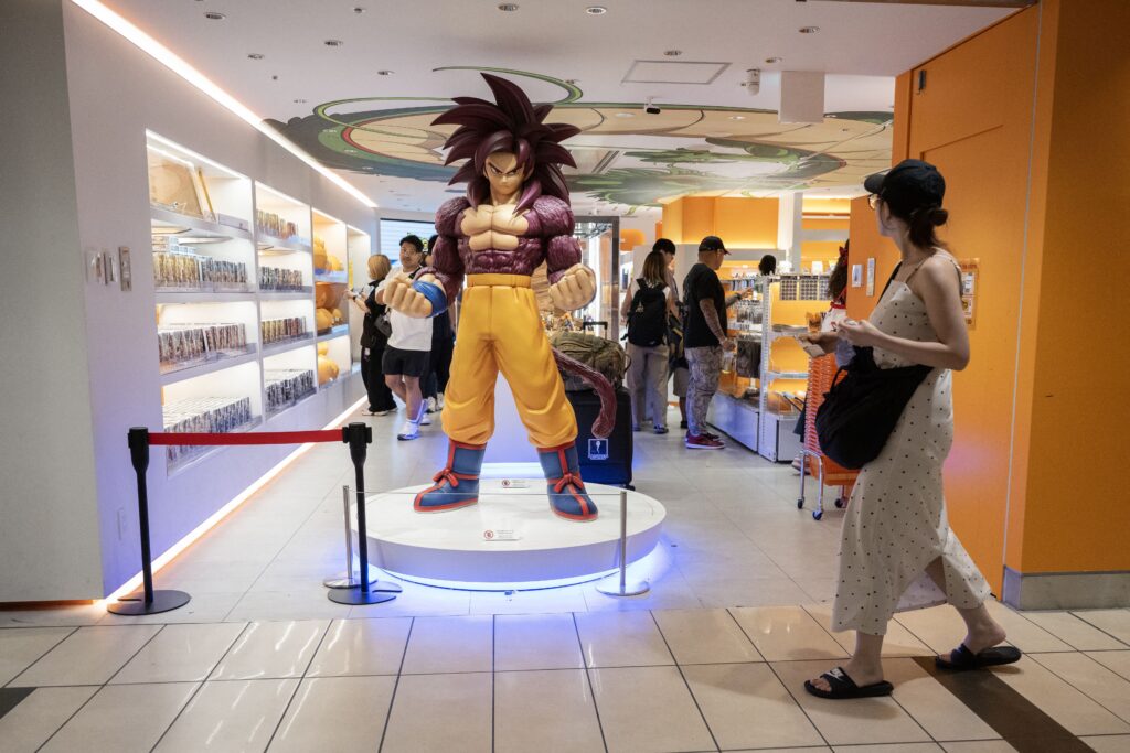 Donos de Dragon Ball afirmam não ter autorizado parque temático na França