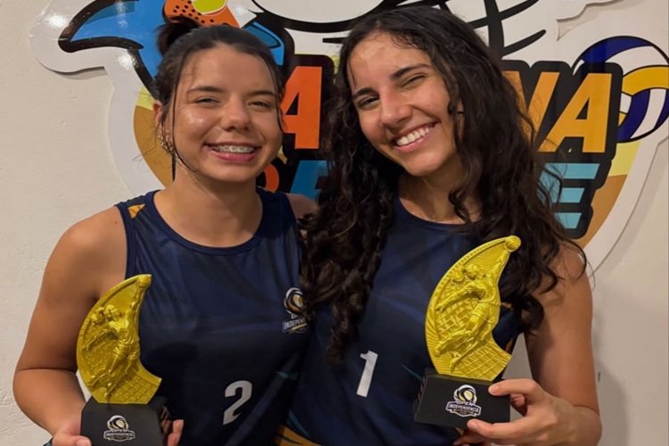 Alunas do IFBA Brumado vencem torneio de vôlei de praia invictas
