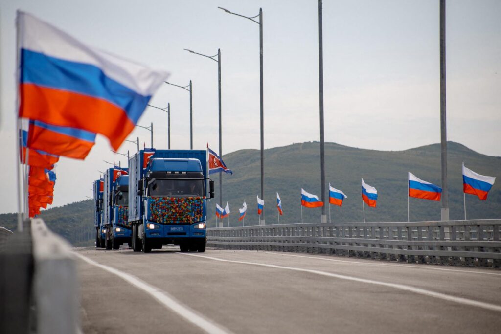 Rússia e Coreia do Norte inauguram ponte sobre o rio Tumen