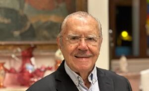 Sem previsão de alta: José Sarney é internado para tratar pneumonia