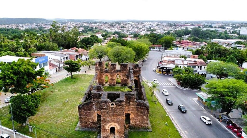 Alagoinhas fica entre as 10 cidades mais bem geridas da Bahia em 2026