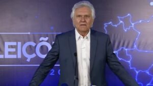 Caiado critica reajuste do Bolsa Família e acusa compra de votos