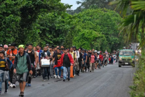 Investigação aponta que EUA deportaram mais de 25 mil migrantes para países sem vínculo